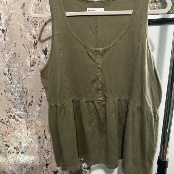 Sonoma XL cami mint condition - Picture 1 of 5